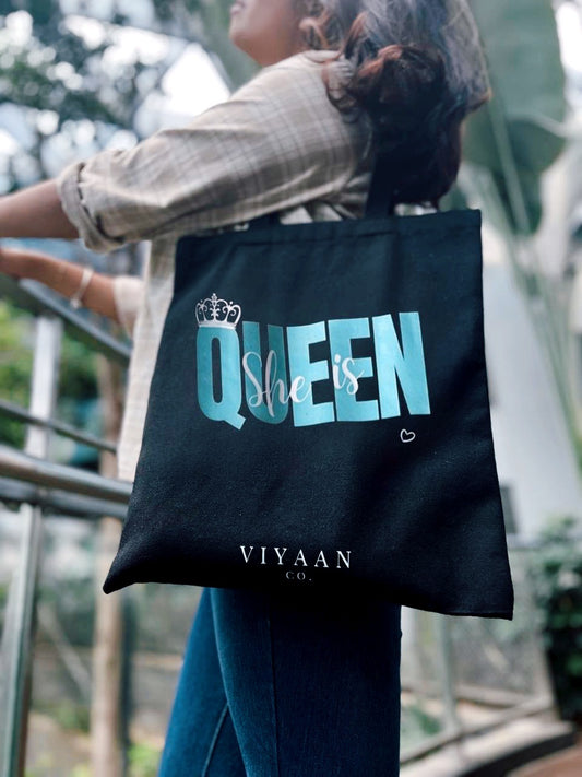 Queen Tote Bag